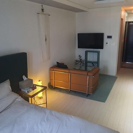 Dongseongro Dsr&U Hotel Room แทกู ภายนอก รูปภาพ