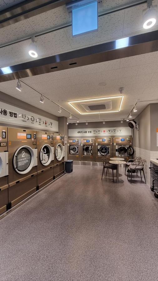 Dongseongro Dsr&U Hotel Room แทกู ภายนอก รูปภาพ