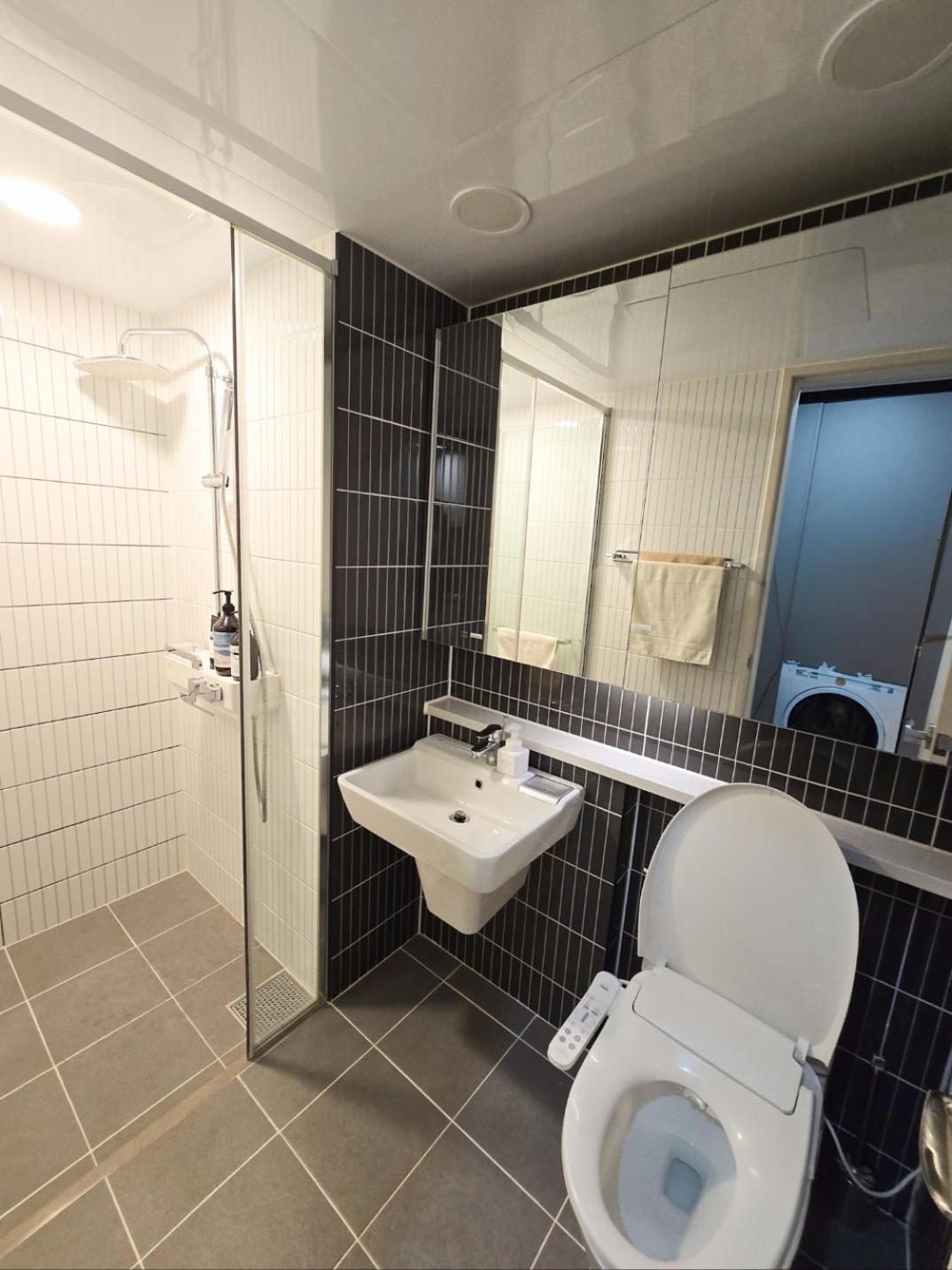 Dongseongro Dsr&U Hotel Room แทกู ภายนอก รูปภาพ